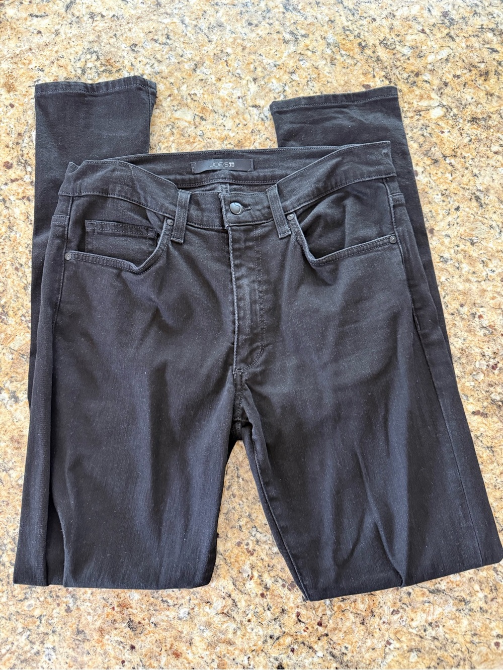 Worn Once Men’s Joe's Jeans The Dean Tapered Slim fit Jeans size 31